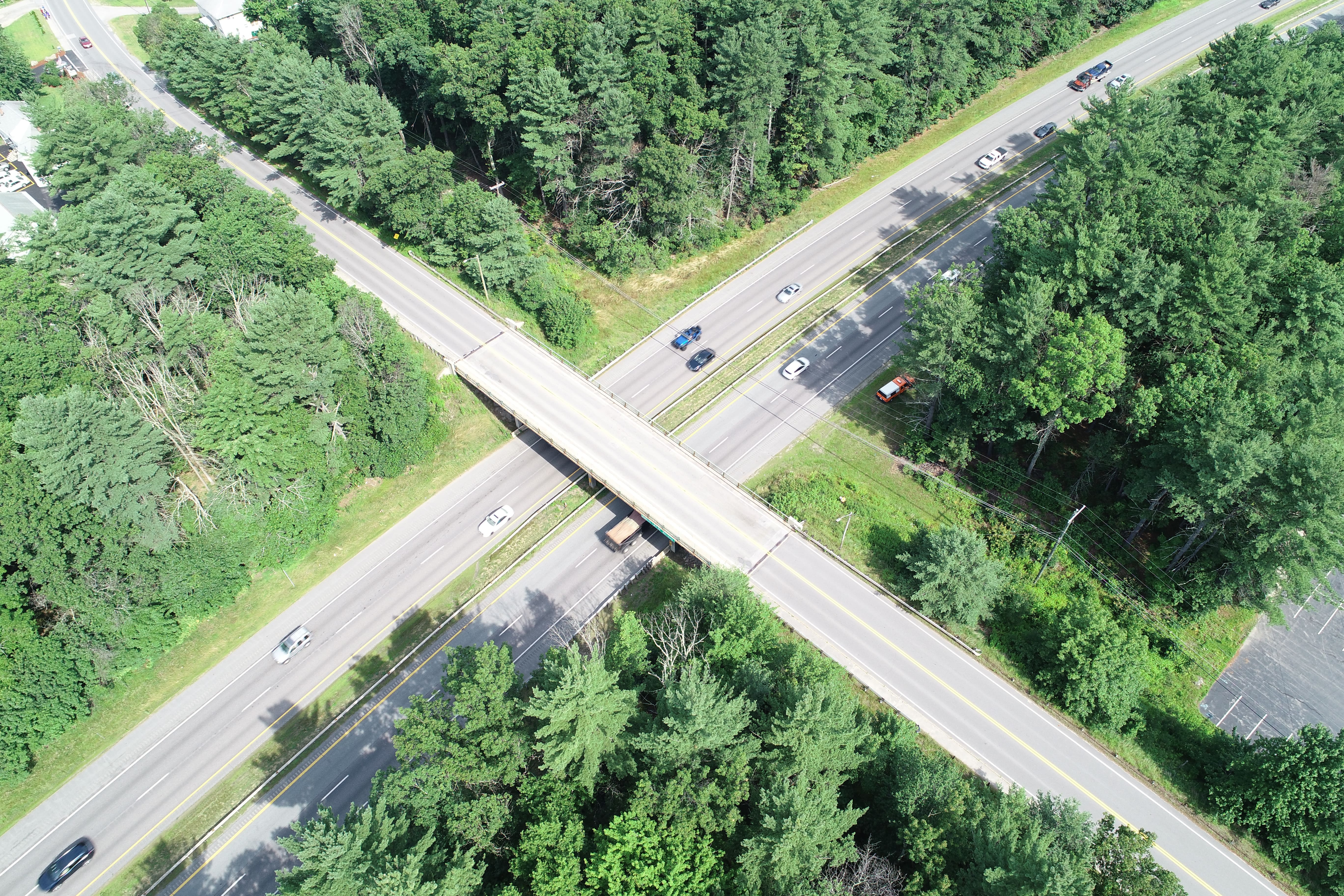 Baboosic Lake Road bridge over Interstate 293, view looking north